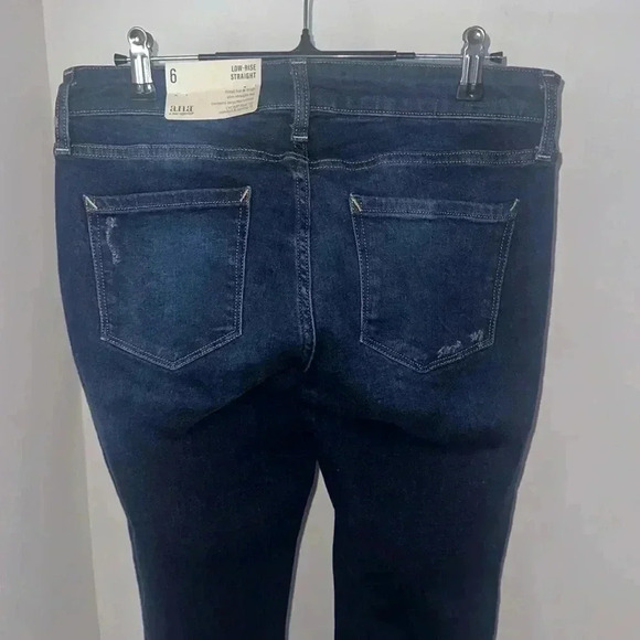 A.N.A Low Rise Straight Distressed Jeans size 6 - Picture 6 of 7